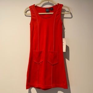 Ecote red little dress 2 front pockets new with tags size Small